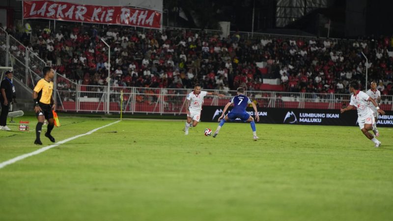 Potret salah satu laga home Malut United di Stadion Gelora Kie Raha. Foto : Humas Malut United