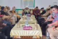 Keterangan Foto: Badan Perencanaan Pembangunan Nasional (Bappenas) saat bertemu dengan pihak Kesultanan Tidore.
