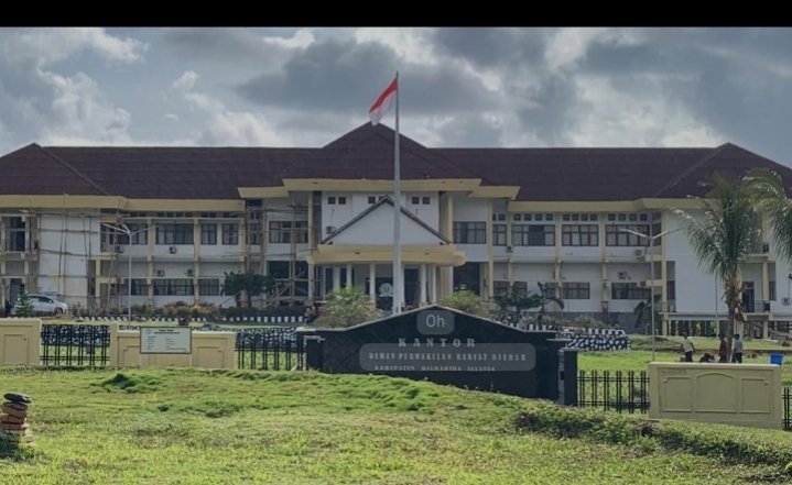 Foto: Kantor Dewan Perwakilan Rakyat Daerah 