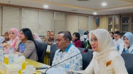 Foto: Dewan Perwakilan Daerah Asal Aceh, Darwati A Gani 