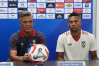 Foto: Pelatih kepala Malut United, Hendri Susilo, Dan Wbeymar Angulo,