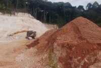 Foto ; Galian C Di Gunung Roti, Halteng