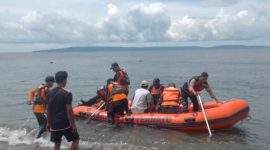 Foto, Tim Gabungan Mencari Nelayan Yang Hilang Di Halsel