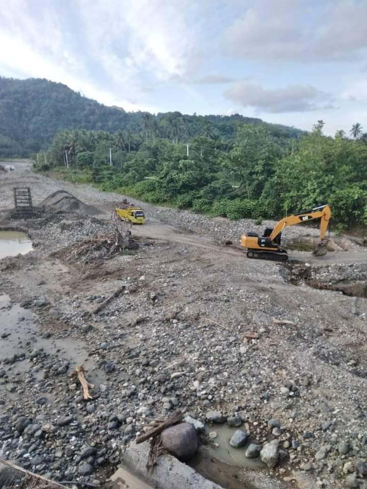 Foto, Kandisi Sungai Yang Di Garap PT Berindah Perkasa Jaya