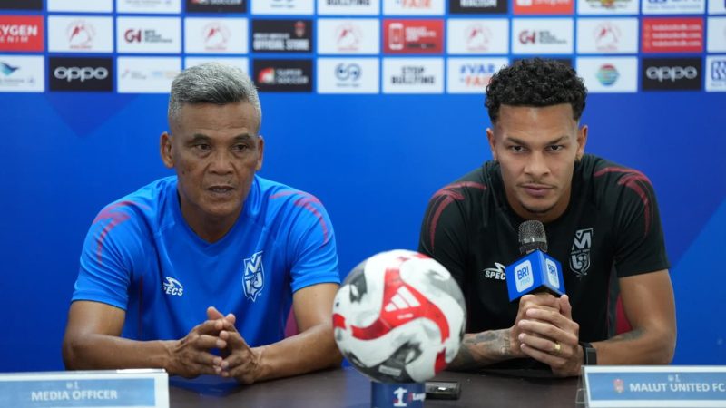 Foto: Coach Hendri Dan Igor Inocencio,