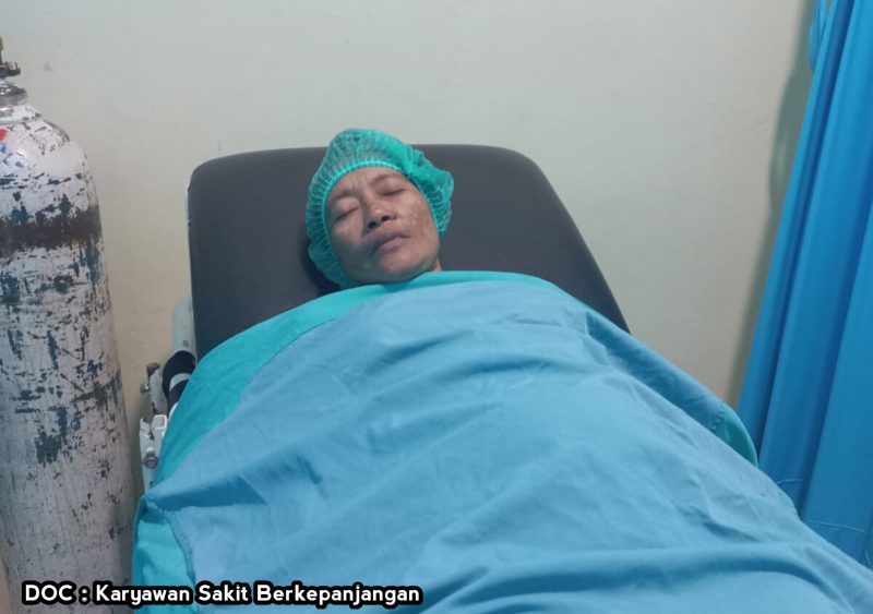 Foto : Karyawan Sakit berkepanjangan 