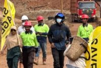 Foto, Koalisi Save Sagea blokade Aktivitas perusahan