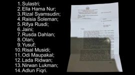 Foto, surat panggilan kepada 14 aktivis Save Sagea