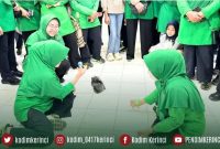 Foto, Lomba permainan tradisional diikuti oleh anggota Persit serta putra-putri jajaran Kodim 0417/Kerinci