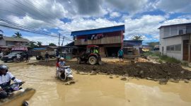 Foto: kondisi Jalan Dukulamo menuju Trans 