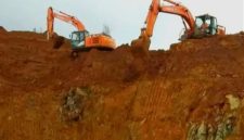 Foto: aktifitas Pertimbangan PT Smart marsindo Milik Shanty Alda