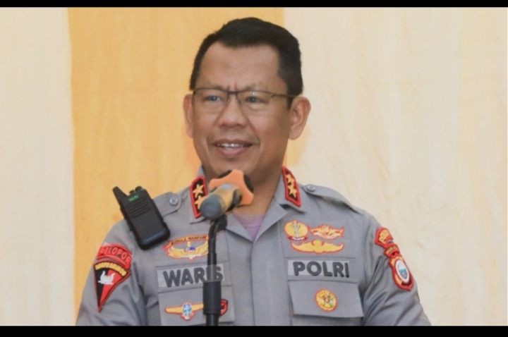 Foto: Kapolda Maluku Utara Irjen Pol. Drs. Waris Agono,