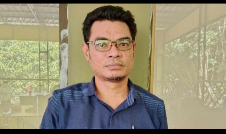 Foto: Akedemisi Unkhair Ternate, Dr Muamil Sunan