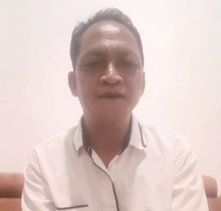 Foto:Camat Weda Tengah, Anton Rambaraya