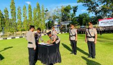 Foto: Serah terima jabatan di lingkup Polres halteng 