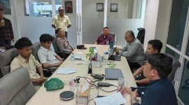 Foto: Pihak perusahaan  PT TID Dengan Aliansi Mahasiswa Lingkar Tambang 