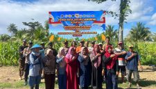 Foto:Kapolsek Gane Timur Ipda Wery Roy Djela, S.H., Camat Gane Timur Jaishi Ishak, S.H., Kepala Desa Wayamli Bayu Iswanto, jajaran personel Polsek Gane Timur, Babinsa Serka Suryanto, perangkat desa, serta para pengurus kelompok tani setempat.