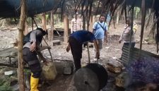 Foto: Alat produksi miras 
