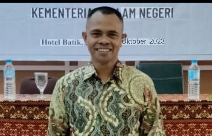 Foto: Kepala Desa Kubung Masbul Hi Muhammad,