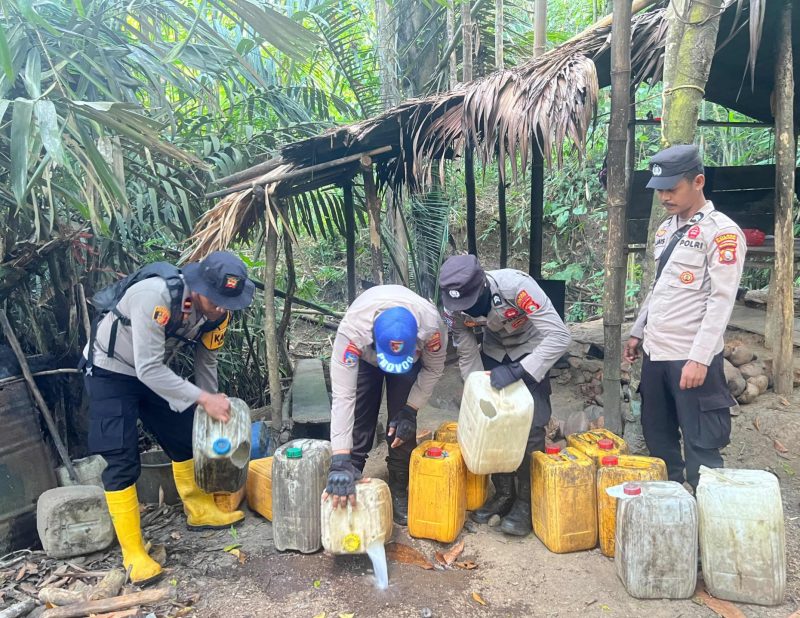 Foto: Lokasi Penyulingan Miras Ilegal! di Desa Doro 
