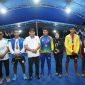 Foto: Ketua KONI Malut, Sarbin Sehe,didampingi oleh Ketua Panitia Besar Porprov V Maluku Utara, Makmur Gamgulu,