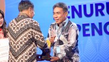 Foto: Penghargaan diterima Wakil Wali Kota Tidore Kepulauan, Ahmad Laiman, pada acara Penganugerahan Apresiasi Pemerintah Daerah Berprestasi Tahun 2026.