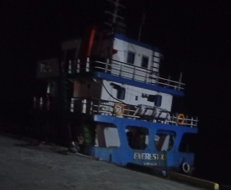 Foto: Kapal tanker bernama EVEREST XL