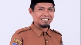 Kepala desa Indomut ,kecamatan Bacan , Azis Rabul ,