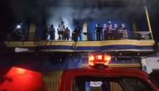 Foto: kebakaran Toko Pakaian Rahman di kelurahan Bastiong 