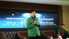 Foto: Presiden Dewan Eksekutif Mahasiswa (DEMA) Institut Agama Islam Negeri (IAIN) Ternate, Kadir Ikram