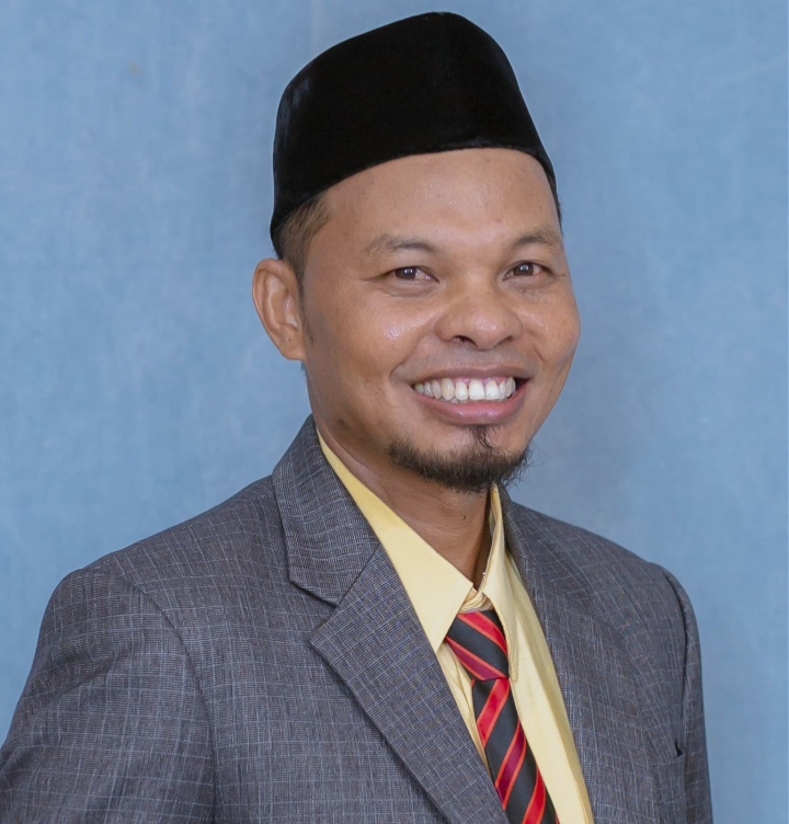 Foto: Anggota DPRD Haltim Latif Mole